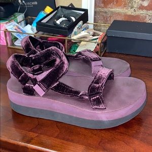 Teva velvet platforms